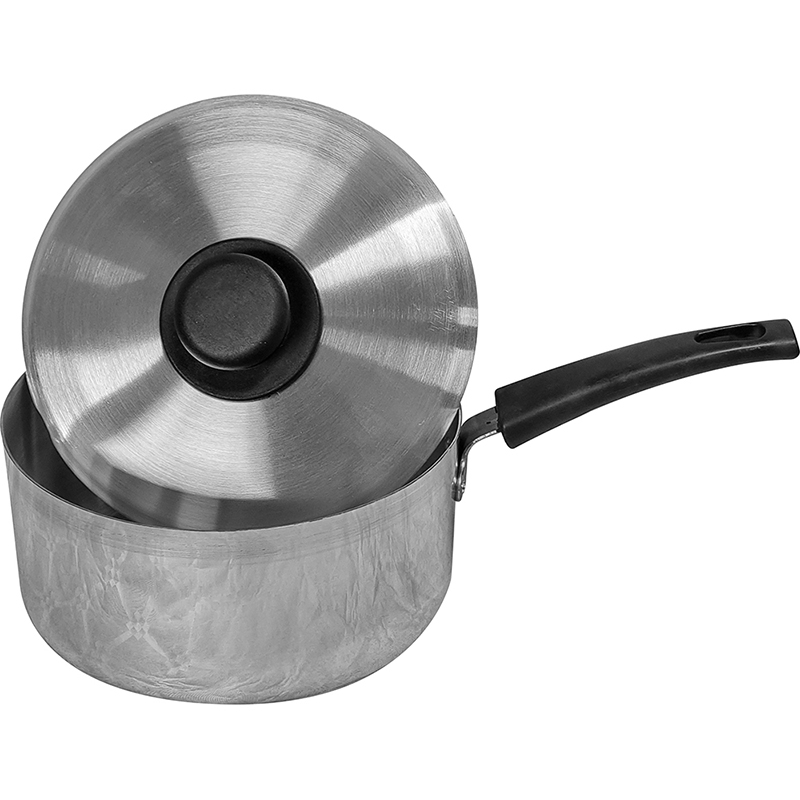 18cm / 7" Aluminium Stew Pan with Metal Lid thumbnail 3