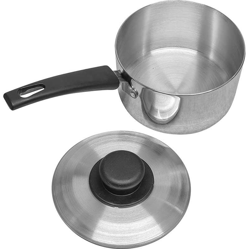 18cm / 7" Aluminium Stew Pan with Metal Lid thumbnail 4