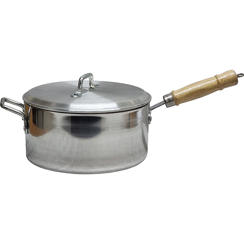 22cm / 9" Aluminium Stew Pan with Wooden Handle - Image 1