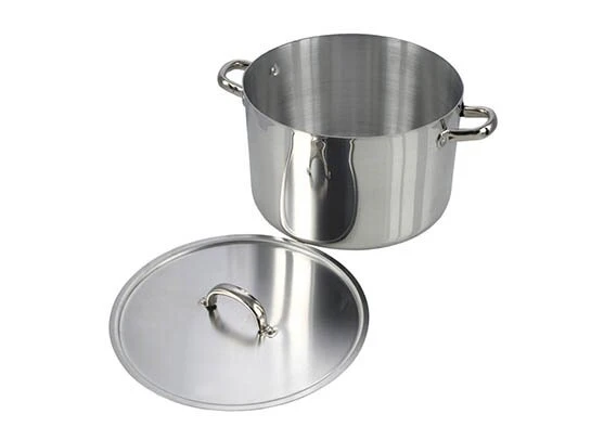 30cm / 12" Aluminium Casserole Pan with Metal Lid, 11.75L - Image 1